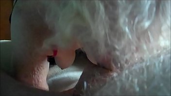 Da muie si fute in pizda o batrana de 70 de ani cu pizda zbarcita