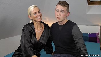 Seara fierbinte cu mama si fiul cu pula mare